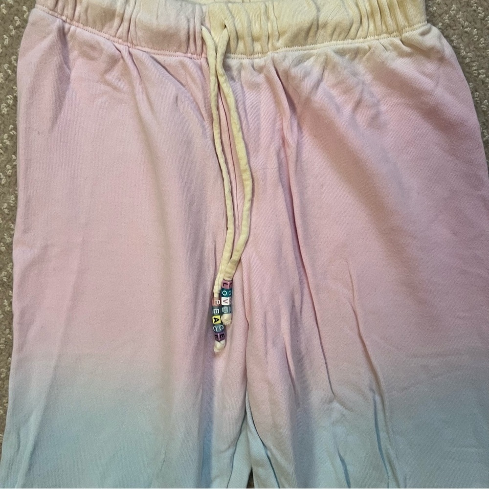 Flowers by Zoe Sweatpants Medium - Picture 2 of 3